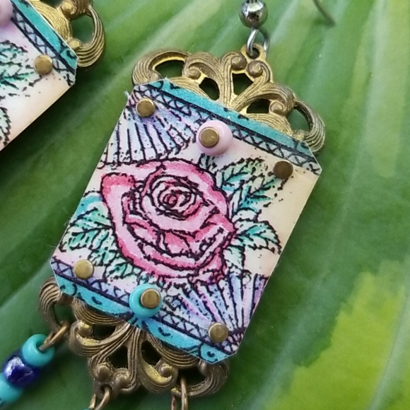 Flowery festival earrings! 🌸🏵🌺🌼 - Picture 2 of 5